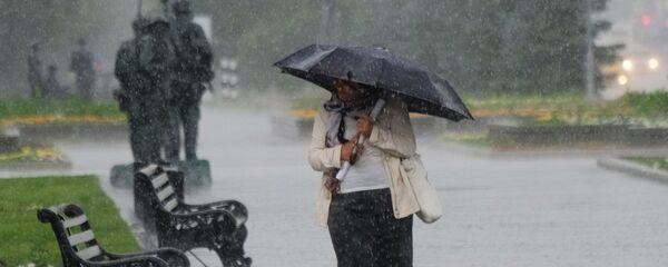 Дождь, архивное фото - Sputnik Тоҷикистон