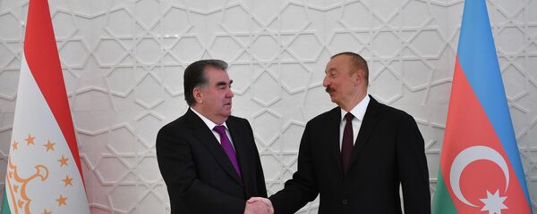 Президент Азербайджана Ильхам Алиев и президент Таджикистана Эмомал Рахмон - Sputnik Таджикистан