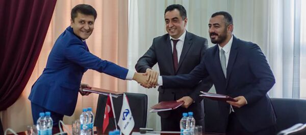 Подписание соглашения по производству автобусов в Таджикистане - Sputnik Тоҷикистон