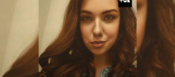 Девушка спасла бездомного человека - Sputnik Таджикистан