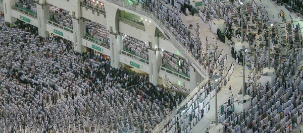 Хадж. Архивное фото - Sputnik Таджикистан