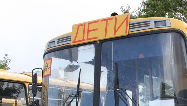  Школьные автобусы, архивное фото - Sputnik Таджикистан