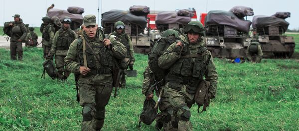 Военнослужащие, архивное фото Военнослужащие, архивное фото - Sputnik Таджикистан