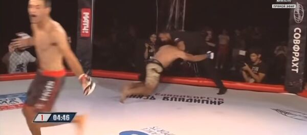 Видео - нокаут Ренат Лятифов ДНР и Карло Капут Хорватия Видео - нокаут Ренат Лятифов ДНР и Карло Капут Хорватия - Sputnik Таджикистан