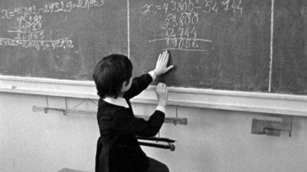Московская экспериментальная школа №91 при Академии Педагогических наук СССР, 1976 - Sputnik Таджикистан