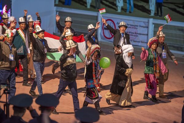 Памирские кыргызы на церемонии открытия Всемирных игр кочевников-2018 - Sputnik Таджикистан