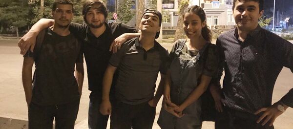 Группа таджикских вайнеров Группа таджикских вайнеров - Sputnik Таджикистан