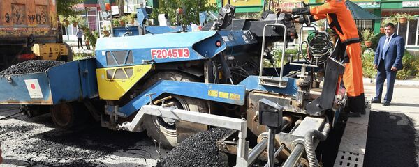 Обновление дорог на территории поселка Яван Обновление дорог на территории поселка Яван - Sputnik Тоҷикистон