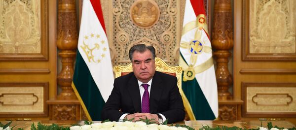 Президент Таджикистана Эмомали Рахмон - Sputnik Тоҷикистон