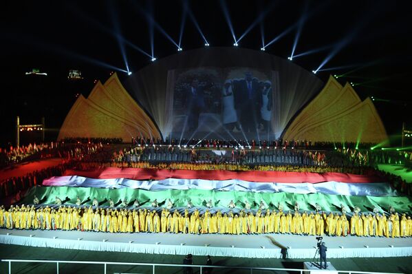 Праздничный концерт в Душанбе по случаю Дня независимости Таджикистана - Sputnik Таджикистан