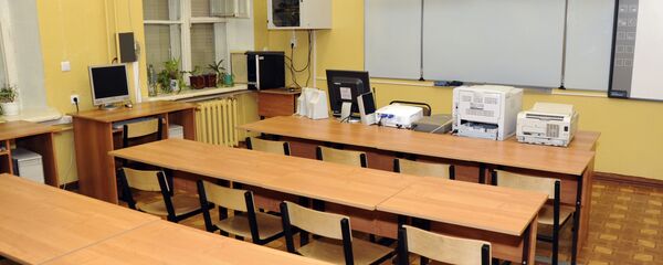 Школа  - Sputnik Тоҷикистон