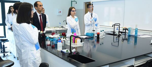 Студенты в новом университете Центральной Азии в Хороге - Sputnik Таджикистан