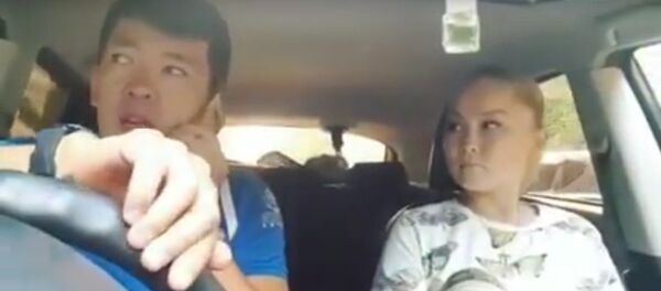 Муж придумал, как пойти на рыбалку вопреки запрету жены Муж придумал, как пойти на рыбалку вопреки запрету жены - Sputnik Таджикистан