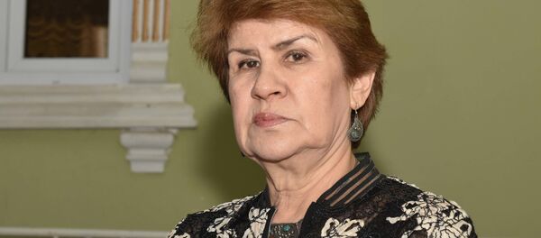 Народная поэтесса Таджикистана Гулрухсор Сафиева Народная поэтесса Таджикистана Гулрухсор Сафиева - Sputnik Тоҷикистон