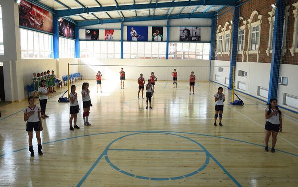 Спортзал негосударственного общеобразовательного учреждения Кембриджская всемирная академия в Душанбе - Sputnik Таджикистан