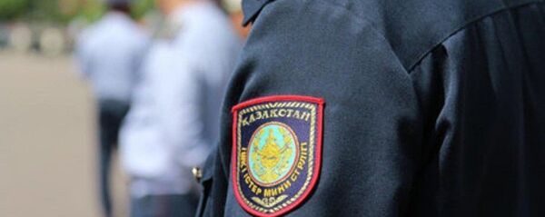 Полицейская форма в Казахстане, архивное фото - Sputnik Таджикистан