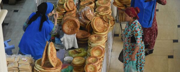 Рынок Мехргон в Душанбе, архивное фото - Sputnik Таджикистан