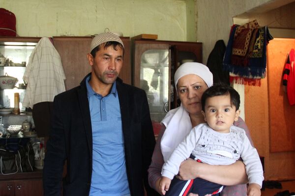 Қазияи куштори Ҳувайдо: Сёмин дар бемористони рӯҳӣ, холааш ҳимоягар -тафтишот идома дорад - Sputnik Тоҷикистон