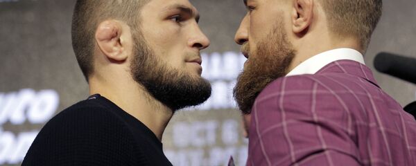 Хабиб Нурмагомедов и Конор Макгрегор  - Sputnik Тоҷикистон