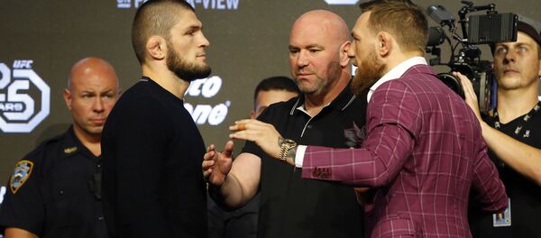 Хабиб Нурмагомедов и Конор Макгрегор - Sputnik Таджикистан