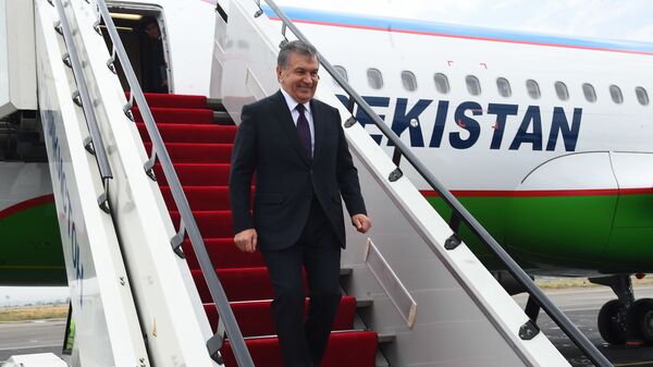 Президент Узбекистана Шавкат Мирзиёев - Sputnik Тоҷикистон