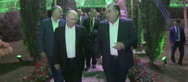 Вечер дружбы для глав государств и руководителей делегаций участников заседания Совета глав государств-членов СНГ Вечер дружбы для глав государств и руководителей делегаций участников заседания Совета глав государств-членов СНГ - Sputnik Таджикистан