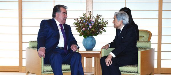 Встреча Рахмона с Императором Японии Акихито - Sputnik Тоҷикистон