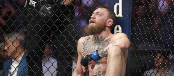 Конор Макгрегор после проигрыша Нурмагомедову - Sputnik Тоҷикистон
