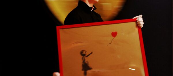 Картина Бэнкси Девочка с воздушным шаром Картина Бэнкси Девочка с воздушным шаром - Sputnik Таджикистан