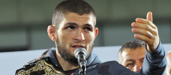 Чествование Хабиба Нурмагомедова в Махачкале Чествование Хабиба Нурмагомедова в Махачкале - Sputnik Тоҷикистон