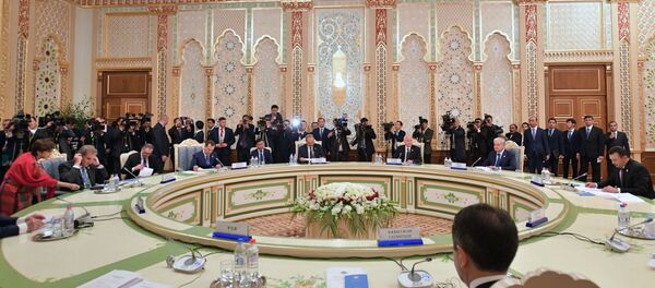 Премьер-министр РФ Д. Медведев принимает участие в заседании Совета глав правительств ШОС - Sputnik Таджикистан