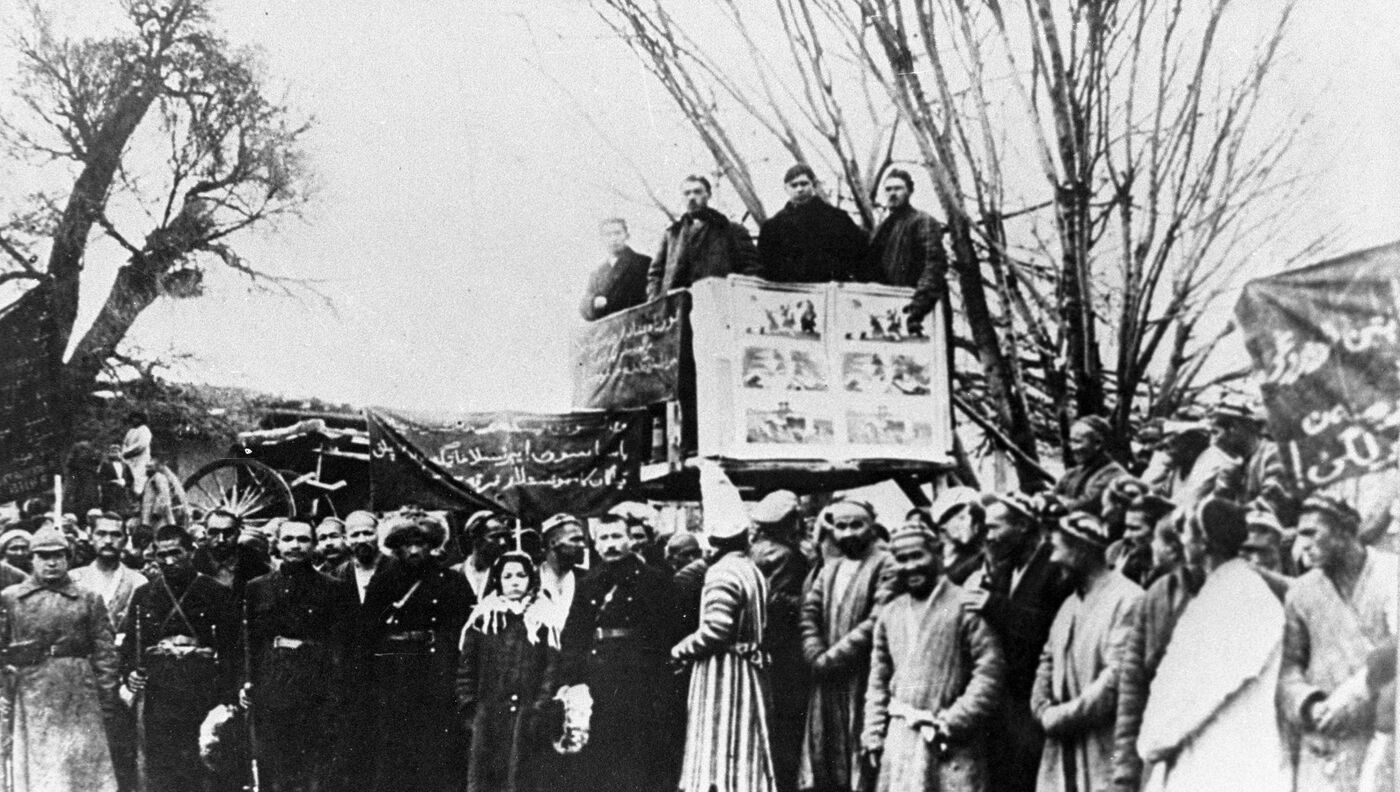 За коммунизм, республику и нацию: в каких условиях ковалась Таджикская ССР  - 16.10.2018, Sputnik Таджикистан