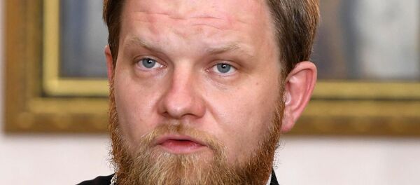 Пресс-секретарь патриарха Московского и Всея Руси Кирилла отец Александр Волков  - Sputnik Таджикистан