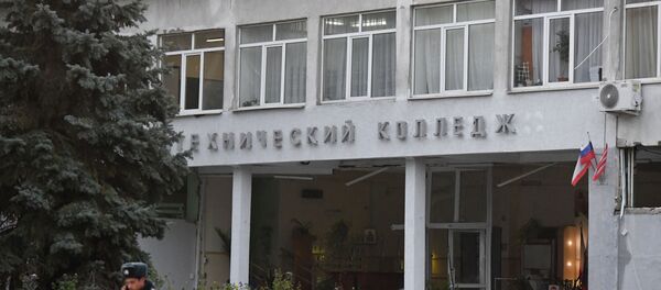 Политехнический колледж в Керчи после взрыва Политехнический колледж в Керчи после взрыва - Sputnik Таджикистан