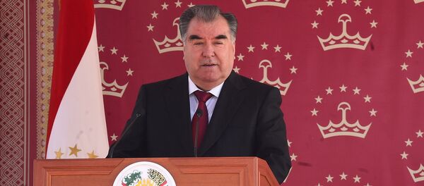 Президент Таджикистана Эмомали Рахмон - Sputnik Тоҷикистон