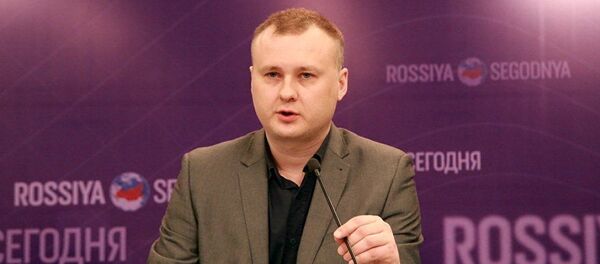 Кандидат философских наук, политолог Владимир Киреев Кандидат философских наук, политолог Владимир Киреев - Sputnik Таджикистан