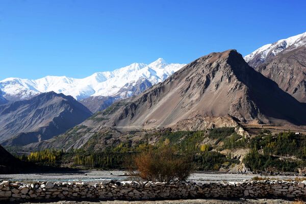 Горы на границе Таджикистана и Афганистана - Sputnik Таджикистан