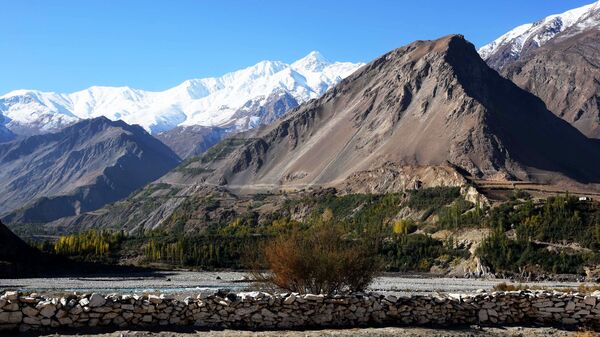Горы на границе Таджикистана и Афганистана - Sputnik Таджикистан
