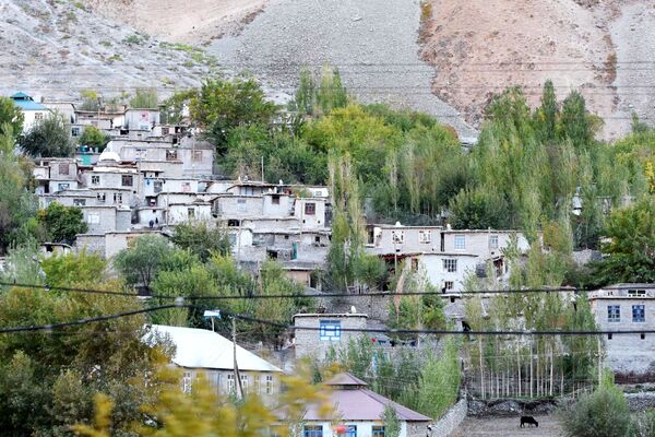Афганский Бадахшан. Кишлак Нусай напротив Дарваза. - Sputnik Таджикистан