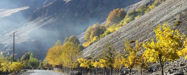 Природа Таджикистана, архивное фото Природа Таджикистана, архивное фото - Sputnik Тоҷикистон