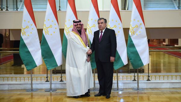 Министр МВД Саудовской Аравии Абдулазиз ибн Сауд - Sputnik Таджикистан