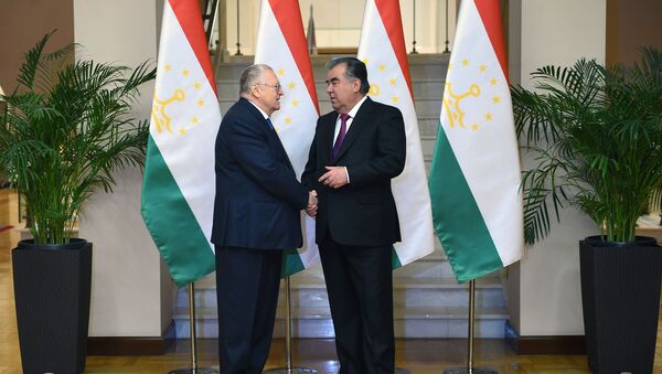 Лидер партии ЛДПР Владимир Жириновский встретится с президентом Таджикистана Эмомали Рахмоном - Sputnik Таджикистан