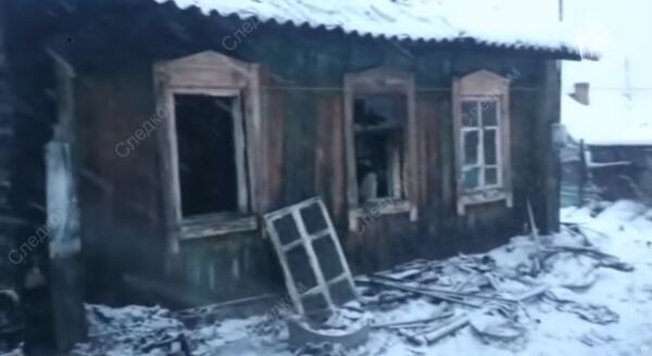 Видео с места пожара в Кемеровской области‍, где погибли дети - Sputnik Таджикистан