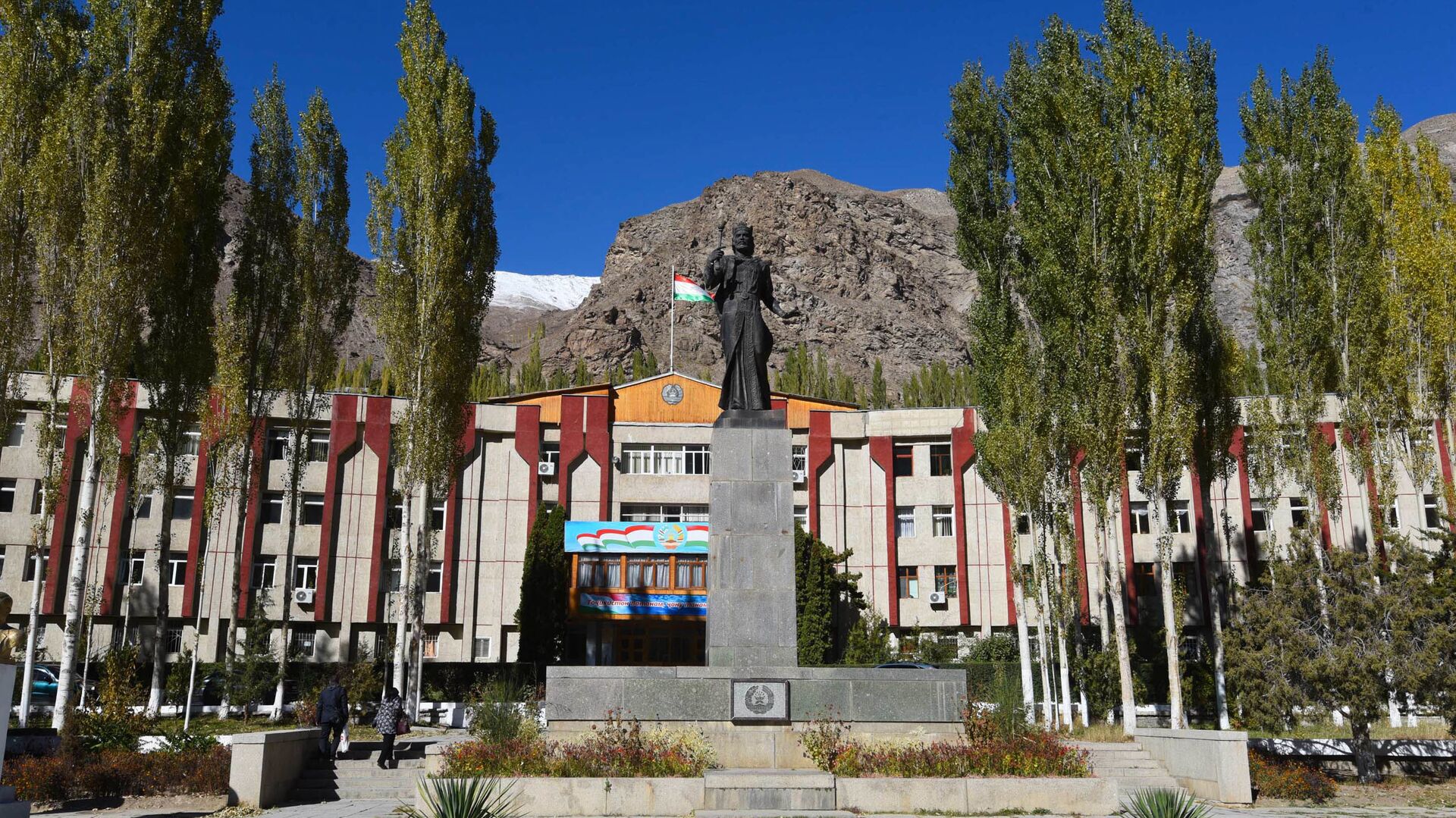 Здание администрации города Хорог, архивное фото - Sputnik Таджикистан, 1920, 02.07.2022