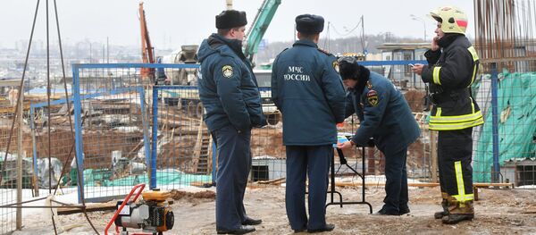 Сотрудники МЧС РФ, архивное фото Сотрудники МЧС РФ, архивное фото - Sputnik Тоҷикистон