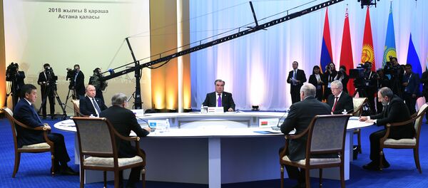 Иштирок дар ҷаласаи Шӯрои амнияти дастаҷамъии Созмони Аҳдномаи амнияти дастаҷамъӣ 08.11.2018 Иштирок дар ҷаласаи Шӯрои амнияти дастаҷамъии Созмони Аҳдномаи амнияти дастаҷамъӣ 08.11.2018 - Sputnik Тоҷикистон