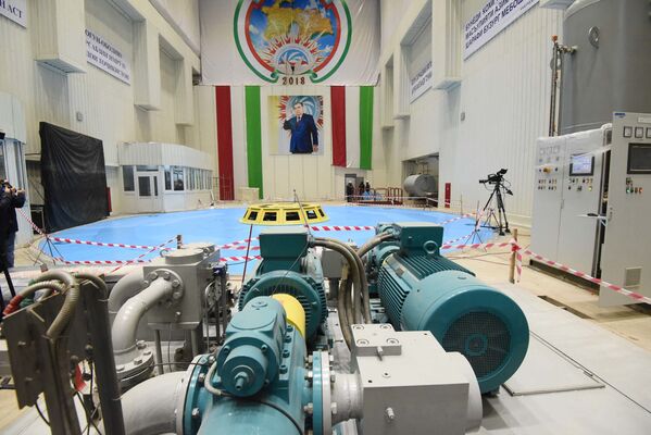 Помещение на территории Рогунской ГЭС перед открытием - Sputnik Таджикистан