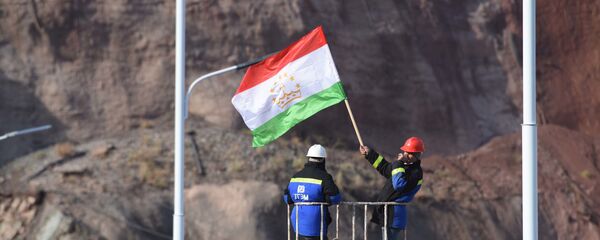 Последние приготовления перед открытием Рогунской ГЭС  - Sputnik Таджикистан