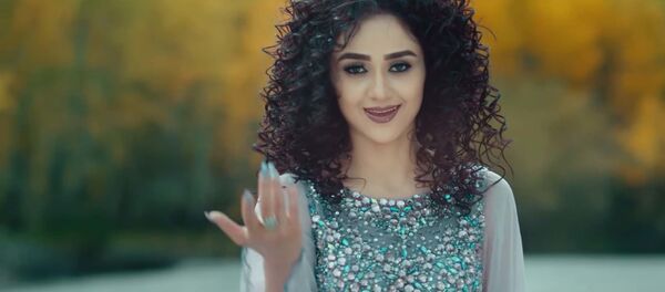 Нозия Кароматулло вернулась на сцену Нозия Кароматулло вернулась на сцену - Sputnik Тоҷикистон