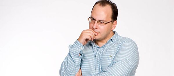 Эльдар Муртазин, ведущий аналитик Мобайл Рисёч груп - Mobile Research Group Эльдар Муртазин, ведущий аналитик Мобайл Рисёч груп - Mobile Research Group - Sputnik Таджикистан